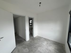 Image 14 - 919676