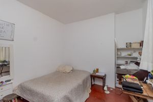 Image 25 - 919679