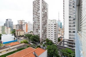 Image 15 - 919704