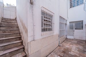 Image 31 - 919719