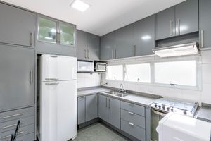 Image 14 - 919730