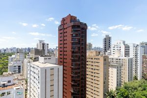 Image 21 - 919735