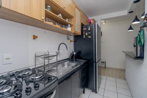 Image 12 - 919738