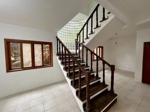 Image 31 - 919743