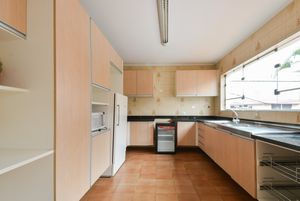Image 19 - 919751
