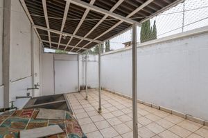 Image 15 - 919766
