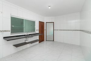 Image 10 - 919768