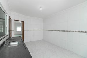 Image 11 - 919768