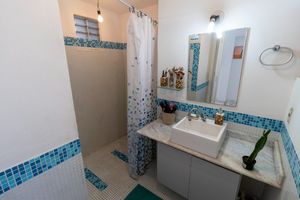 Image 11 - 919771