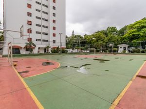 Image 38 - 919773