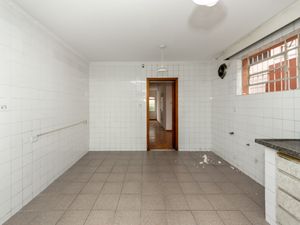 Image 8 - 919774