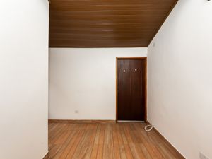 Image 27 - 919774
