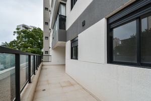Image 14 - 919781