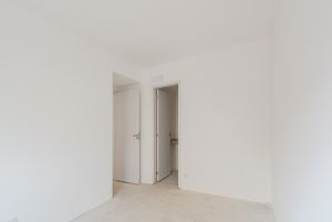 Image 20 - 919781