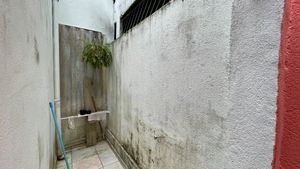 Image 15 - 919783