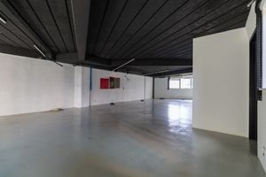 Image 10 - 919796