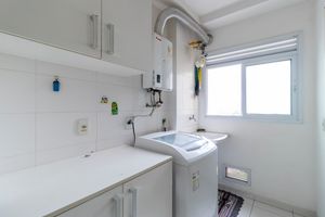 Image 18 - 919800