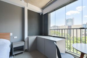 Image 1 - 919805