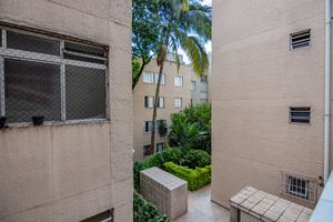 Image 44 - 919807
