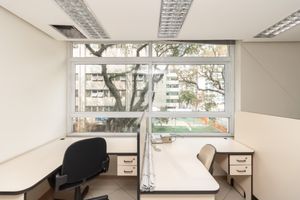 Image 31 - 919808