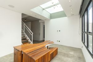 Image 10 - 919813
