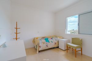 Image 31 - 919820