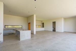 Image 20 - 919822
