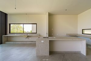Image 23 - 919822
