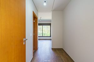 Image 44 - 919822