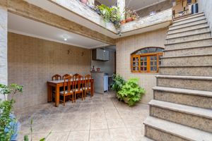 Image 29 - 919827