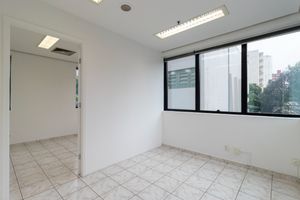 Image 9 - 919831