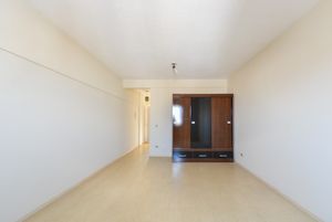 Image 3 - 919842