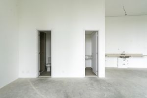 Image 9 - 919863