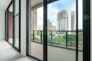 Image 10 - 919863