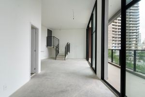 Image 11 - 919863