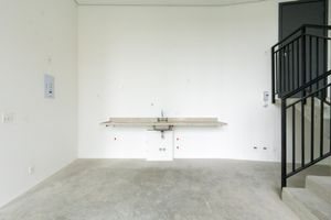 Image 3 - 919863