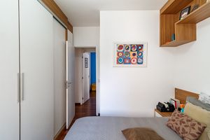 Image 17 - 919876