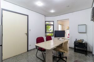 Image 21 - 919889