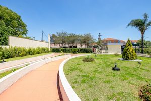 Image 33 - 919902