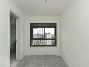 Image 10 - 919904