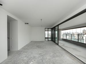 Image 28 - 919904