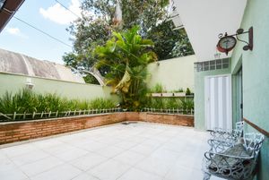 Image 19 - 919905