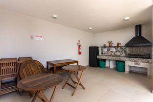 Image 24 - 919921