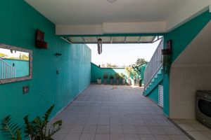 Image 26 - 919925