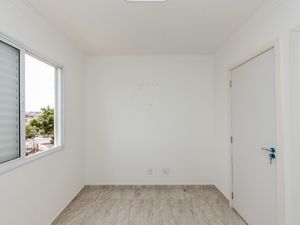 Image 13 - 919972