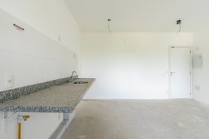 Image 9 - 919973