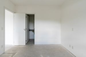 Image 19 - 919973