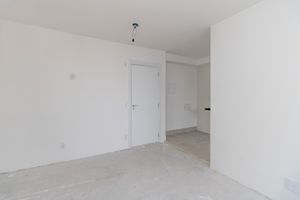 Image 9 - 919979