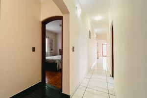 Image 21 - 919983