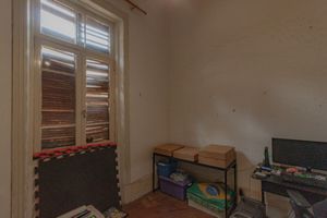 Image 20 - 919988